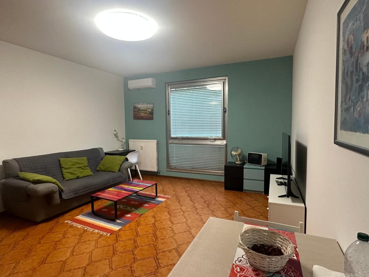 Aurora Gargen In Centro Apartment Trieste Luaran gambar